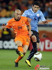 高清：乌拉圭2-3荷兰 斯内德建功罗本锁胜局