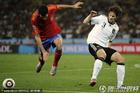 图文：德国VS西班牙 弗里德里希防守比利亚